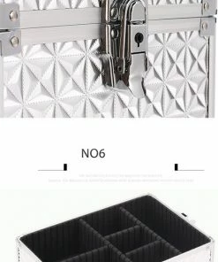 Guardian Beauty Kapper Koffer Zilver | Nagel | Visagist | Make-up | Cosmetica | Schminken | Trolley Stevig En Gemaakt Van Aluminium | 3 Delig | 8 Wielen | Bedekt Met Mooie Diamantjes 12 Guardian Beauty Kapper Koffer Zilver | Nagel | Visagist | Make-up | Cosmetica | Schminken | Trolley Stevig En Gemaakt Van Aluminium | 3 Delig | 8 Wielen | Bedekt Met Mooie Diamantjes -Chanel Shop 448x840 3