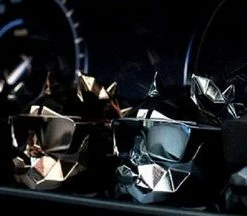 Somstyle Luxe Autoparfum - Zoete Geur Auto - Luchtverfrisser – Dubbele Bulldog Zwart -Chanel Shop 550x216