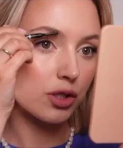 Golden Rose Longstay Precise Browliner 102 -Chanel Shop 550x309 26