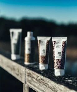 Australian Bodycare Gezichtscrème 100ml - Vochtinbrengende Gezichtscrème Perfect Voor Vlekjes, Puistjes, En Een Vette, Acne-gevoelige Huid. Met 100% Pure Tea Tree Olie Van Hoge Kwaliteit (goedgekeurd Door Farmaceuten) -Chanel Shop 550x366 25