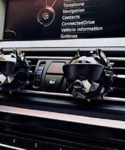 Somstyle Luxe Autoparfum - Zoete Geur Auto - Luchtverfrisser – Dubbele Bulldog Zwart -Chanel Shop 550x377 2