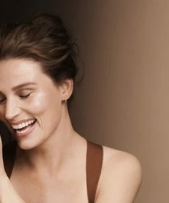 Max Factor Creme Puff Pressed Compact Powder 014 Golden Beige -Chanel Shop 550x380 2