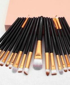 Evvie 20-delige Make-up Kwasten Set - Goud Zwart -Chanel Shop 550x393 2