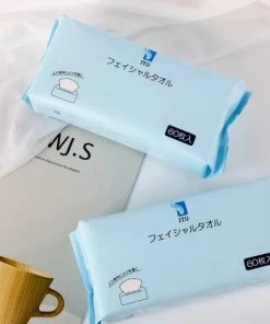 Ito Japanse Gezichtsdoekjes | Reinigingsdoekjes | Reinigingsdoekjes | Droge Babydoekjes En Gebruik Voor Volwassenen | Make-up Verwijderende Reiniger Katoen Doekjes Voor De Gevoelige Huid | 60 Doeken Per Tas -Chanel Shop 550x472