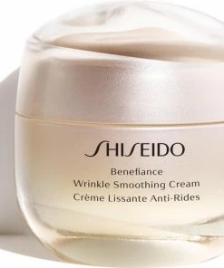 Shiseido Benefiance Wrinkle Smoothing Cream Dag- En Nachtcrème - 50 Ml -Chanel Shop 550x503 2