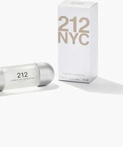 Carolina Herrera 212 - 30ml - Eau De Toilette -Chanel Shop 550x510 1