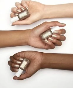 Essie Treat, Love & Color Metallic Nagellak - 151 Glow The Distance - Goud -Chanel Shop 550x518