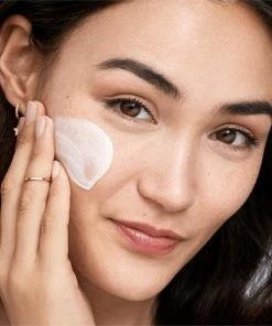 Olay Regenerist Dagcrème - Parfumvrij - 50ml - Alle Huidtypes -Chanel Shop 550x549 37