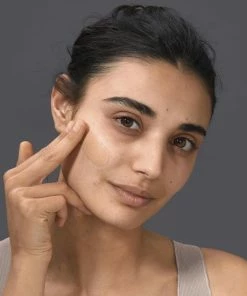 Maybelline Dream Radiant Liquid - 3.7 Vanilla - Foundation Geschikt Voor De Droge Huid Met Hyaluronzuur - 30 Ml -Chanel Shop 550x550 209