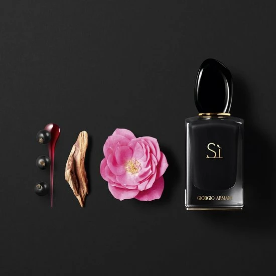 Giorgio Armani Si Intense 30 Ml - Eau De Parfum - Damesparfum 9 Giorgio Armani Si Intense 30 Ml - Eau De Parfum - Damesparfum - Afbeelding 7