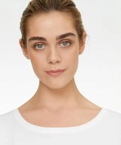 Rimmel London Lasting Finish Foundation - 203 True Beige 29 Rimmel London Lasting Finish Foundation - 203 True Beige -Chanel Shop 550x550 338