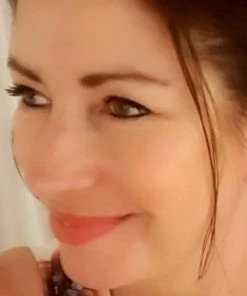 Nalany Skincare Minerale Foundation/concealer 'Graceful' (dekkend) - Als BESTE MINERALE MAKE-UP Getest (2021 En 2022) Door WOMAN TODAY - Geeft Perfecte Dekking - SPF 25 - Alle Huidtypes - Eczeem - Acne - Rosacea - Zijdezacht - Kleur Past Zich Aan -Chanel Shop 550x550 380