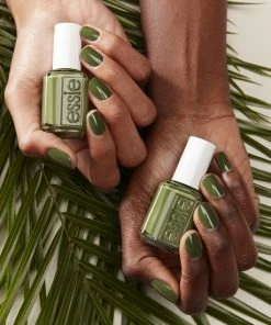 Essie Nagellak - 729 Heart Of The Jungle 23 Essie Nagellak - 729 Heart Of The Jungle -Chanel Shop 550x550 390