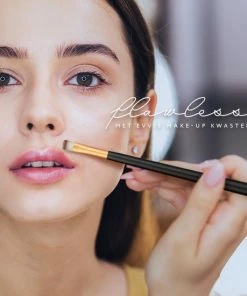 Evvie 20-delige Make-up Kwasten Set - Goud Zwart -Chanel Shop 550x550 416