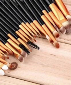 Evvie 20-delige Make-up Kwasten Set - Goud Zwart -Chanel Shop 550x550 417