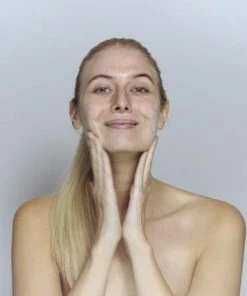 Australian Bodycare Gezichtscrème 100ml - Vochtinbrengende Gezichtscrème Perfect Voor Vlekjes, Puistjes, En Een Vette, Acne-gevoelige Huid. Met 100% Pure Tea Tree Olie Van Hoge Kwaliteit (goedgekeurd Door Farmaceuten) -Chanel Shop 550x550 631