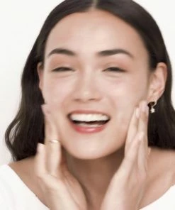 Olay Regenerist Dagcrème - Parfumvrij - 50ml - Alle Huidtypes -Chanel Shop 550x550 648