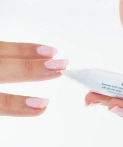 Herome Corrector Pen - Milde Acetonvrije Nagellakremover In Een Handige Stift - 3ml. -Chanel Shop 550x550 689