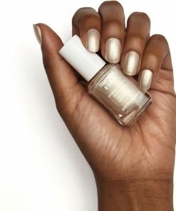 Essie Treat, Love & Color Metallic Nagellak - 151 Glow The Distance - Goud -Chanel Shop 550x650