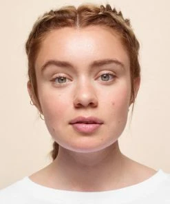 Rimmel London Lasting Matte Foundation - 100 Ivory -Chanel Shop 550x686 1