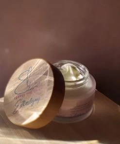 Estherslegacy-Anti-rimpelcr Me-Bewezen Effectief-100procent Natuurlijk-Biologisch-Vegan-Parfumvrij-Dierproefvrij-Chemicali Nvrij-Speciaal Ontwikkeld Voor De Vrouw In De Overgang-Ontdek Het Geheim Van ABC-Cr Me-Rijpere Huid-Dag & Nachtcr Me-50ML