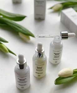 Merkloos RevitalTrax 12% Vitamine C Serum - Vitamine C - Niacinamide - Vitamine E - Hyaluronzuur - Gezichtserum - Bevorderd Collageen Productie - Vermindert Pigmentatie - Hydrateert - Antioxidant -Chanel Shop 550x736 3