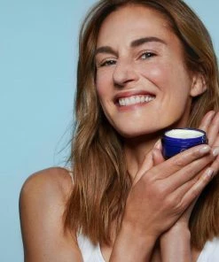 NIVEA Hyaluron CELLular Filler Anti-Age Sleeping Melt-in Masker - 50 Ml -Chanel Shop 550x824 3